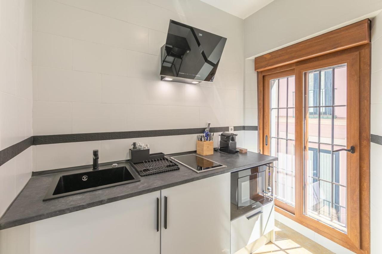 Isg Apartments Zaragoza-Free Parking Sevilla Bagian luar foto