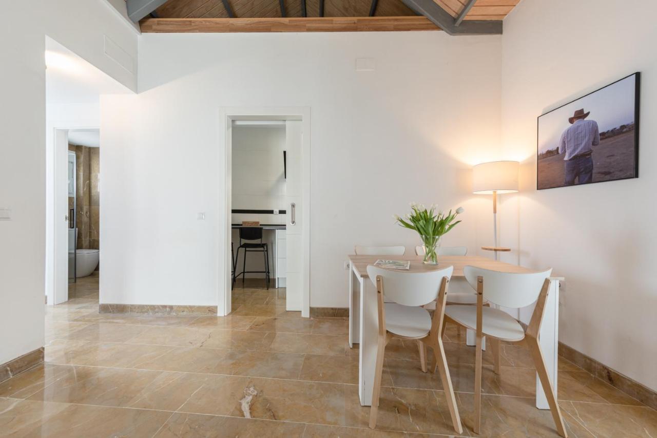 Isg Apartments Zaragoza-Free Parking Sevilla Bagian luar foto
